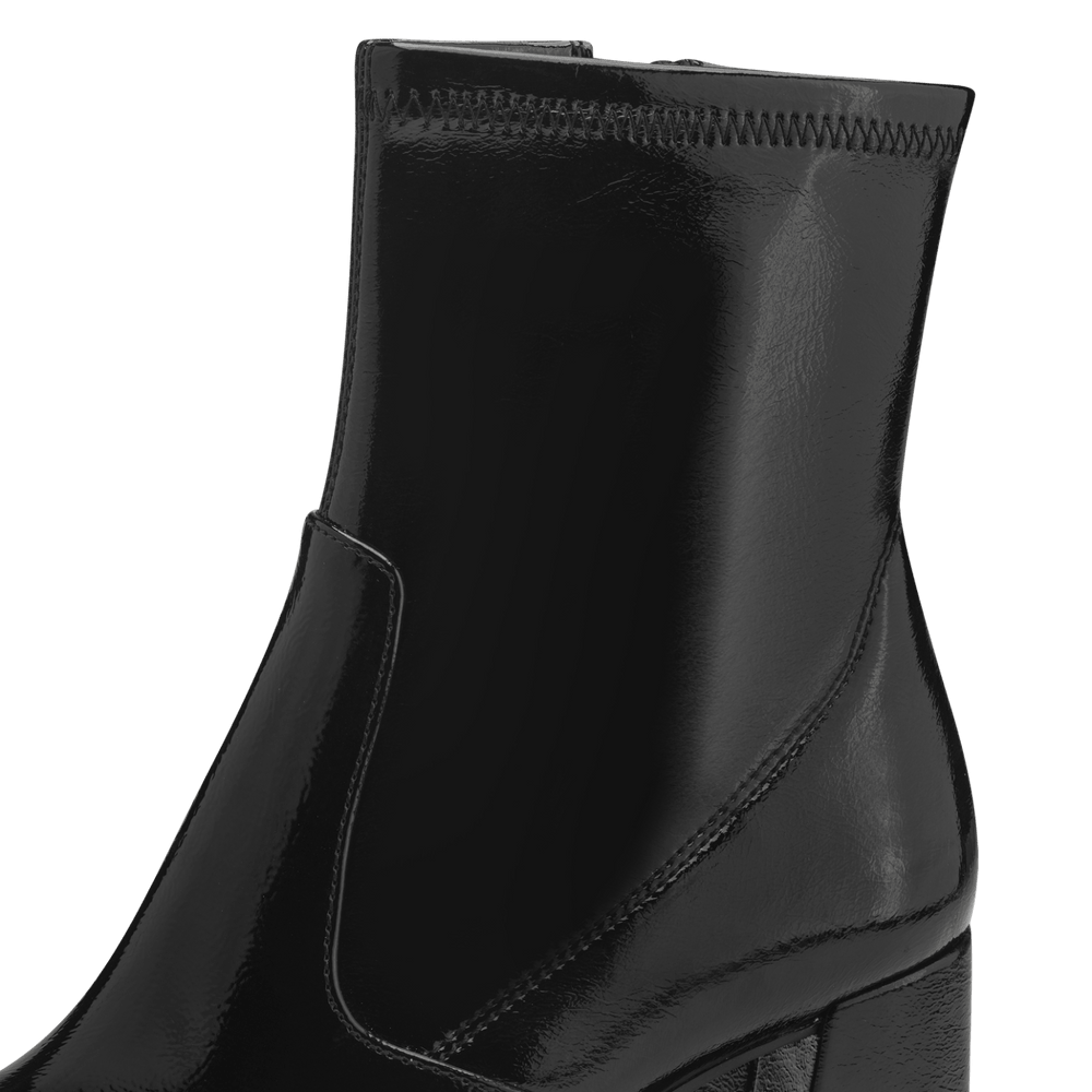 Heeled ankle boots-Black