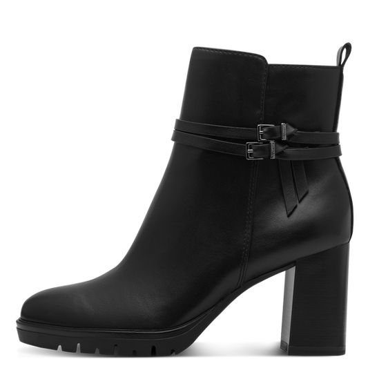 Heeled ankle boots-Black