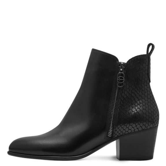 Heeled ankle boots-Black