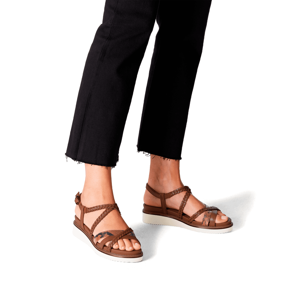 Heeled sandal - brown