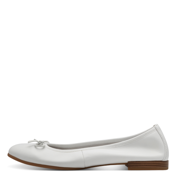 Leather Ballerina - White